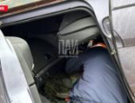 В Псковском районе пьяный водитель оказался зажат в опрокинувшемся автомобиле