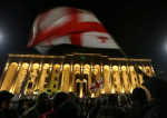 В Тбилиси протестующие перекрыли выезд из города вопреки предупреждениям МВД