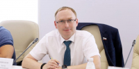 Депутат Антон Минаков: молодым семьям необходима финансовая поддержка - ЛДПР