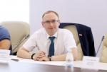 Депутат Антон Минаков: молодым семьям необходима финансовая поддержка