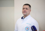 ИИ, центр спасения конечностей и пластическая хирургия: губернатору представили планы областной больницы на 2025 год