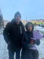 Дмитрий Барабанов вручил медали к юбилею Победы несовершеннолетнем узникам