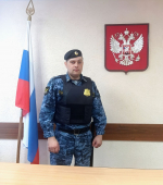 Судебный  пристав Великолукского района продемонстрировал высокий  профессионализм, опознав преступника, находившегося в федеральном  розыске