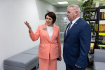 Фотовыставка «Отец Героя» открылась в Пскове