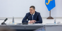 Михаил Ведерников подчеркнул важность адресного посещения главами муниципалитетов ветеранов Великой Отечественной войны. Фото: пресс-служба правительства Псковской области - InformPskov.Ru