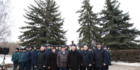 Торжественное возложение цветов в память бойцов 6-й роты состоялось в Пскове - Pln-Pskov.Ru