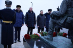 Память десантников 6-й роты почтили у мемориала в Выбутах