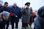 Память десантников 6-й роты почтили у мемориала в Выбутах
