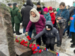 Митинг, посвященный 25-летию подвига десантников 6-й роты, прошел в Острове