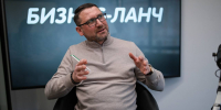 «Мы начали разрабатывать сорта яблок для сидра», – сообщил Иван Мельник. Фото: ПАИ - InformPskov.Ru