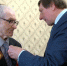 Ветеран Петр Веденеев получил медаль к 80-летию Победы - ГТРК Псков