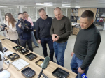 Визит губернатора на завод «Вектор» в Острове
