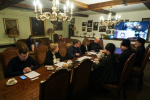 Митрополит Матфей и Михаил Ведерников провели совещание, посвященное развитию гимназии № 28 с изучением Основ Православной культуры