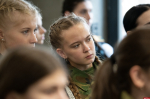 В псковском Доме молодежи прошла встреча с участницей СВО