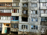 Пять человек эвакуировали на пожаре в квартире многоэтажки в Псковском районе