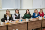 Александр Козловский провел встречу с женщинами-волонтёрами из Великих Лук