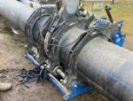 Горводоканал ликвидирует последствия утечки из системы водоснабжения на набережной реки Великой в Пскове