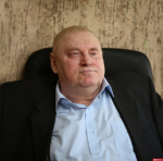 В Дно простились с поэтом Игорем Фадеевым