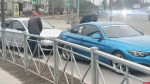 BMW и Skoda столкнулись на пересечении улицы Балтийской и Рижского проспекта в Пскове
