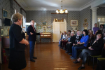 Уникальный сервиз с гербом Римских-Корсаковых передали в Псковский музей-заповедник