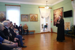 Уникальный сервиз с гербом Римских-Корсаковых передали в Псковский музей-заповедник
