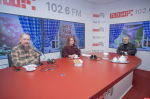 «Чай втроем»: Сергей Попков об альпинизме, служении театру и восхитительной капусте. ВИДЕО