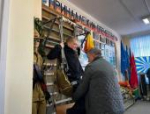Урок мужества для учеников Моглинской школы проходит в патриотическом центре «Искра-ZOV»