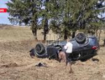 Четыре человека пострадали при столкновении двух автомобилей в Дедовичском районе