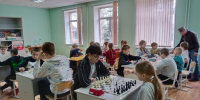 Шахматный турнир в честь Дня космонавтики проходит в Стругах Красных. Фото здесь и далее: газета «Струги» - InformPskov.Ru