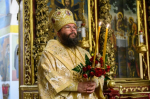 В праздник Светлого Христова Воскресения митрополит Матфей совершил Пасхальное богослужение в кафедральном соборе