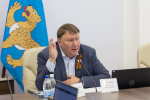 Летний отдых и учебную нагрузку на школьников обсудил бюджетный комитет Собрания