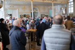 Попрощаться с Валентином Никитины пришли более 100 человек