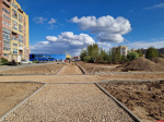 Благоустройство спортплощадки вблизи детского сада на Запсковье завершили на 40% 