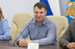 Члены молодёжных парламентов разных созывов встретились в Собрании