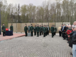 Найденные в Пушкиногорском районе останки саратовского красноармейца передали родственникам