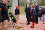 Останки найденного в Пушкиногорском районе красноармейца передали родственникам