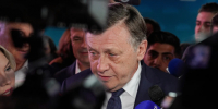 Кандидат в президенты Румынии Антонеску признал поражение в первом туре выборов - Комсомольская правда