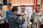 Акцию «Георгиевская ленточка» поддержали росгвардейцы