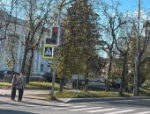 Можно ли парковаться у входа в библиотеку Василёва, объяснили псковичам