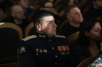 Премьера спектакля псковского театра «Глядя в небеса…» прошла с аншлагом