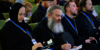 Дискуссионную сессию провели в Псково-Печерском монастыре - Pln-Pskov.Ru