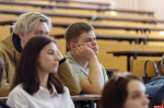 Абитуриентам в Псковской области напомнили о дополнительных баллах к ЕГЭ за волонтерство