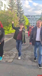 Антон Мороз провел встречу с жителями домов по улице Новгородской в Любятово