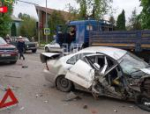 Пассажирский автобус, КамАЗ и три легковых автомобиля столкнулись на Запсковье