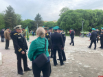 Цветы к мемориалу возложили в сквере Пограничников