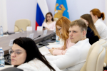 Обучение по созданию личного бренда политика и работе с нейросетями прошли члены Молодёжного парламента
