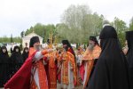 В день памяти преподобных Евфросина и Серапиона в Спасо-Елеазаровском монастыре отметили 25-летие возрождения обители