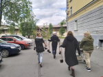 «Постепенное обновление»: жители двора у Варлаамовской башни высадили тсуги