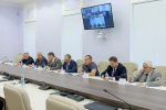 Парламентская оппозиция встретилась с губернатором в преддверии ежегодного отчёта