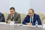 Парламентская оппозиция встретилась с губернатором в преддверии ежегодного отчёта